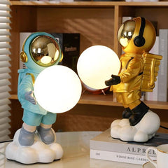 Astronaut Moon Night Lamp – Creative LED Desk Lamp with Astronaut Figurine & Moon Light | Bedside Table Lamp for Bedroom Decor, Kids Room & Home Decoration Multicolor 1pc