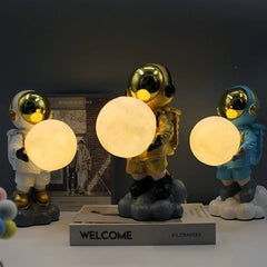 Astronaut Moon Night Lamp – Creative LED Desk Lamp with Astronaut Figurine & Moon Light | Bedside Table Lamp for Bedroom Decor, Kids Room & Home Decoration Multicolor 1pc